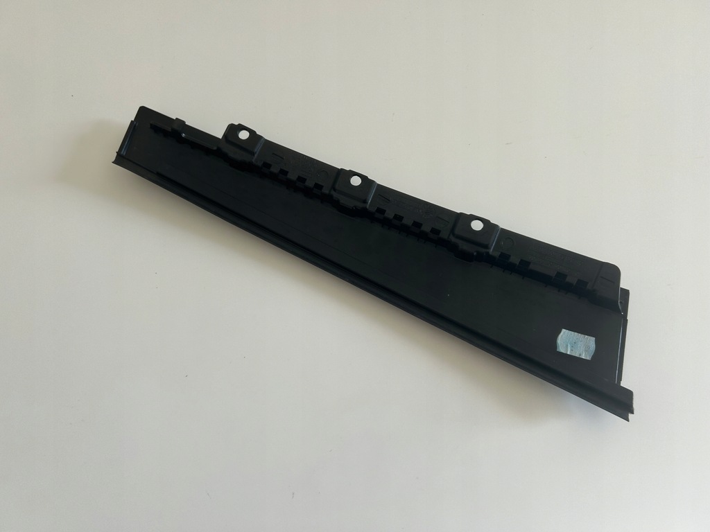 фото №12, Audi a4 rs4 b9 2018- молдинг накладка стойка b дверь правый задняя 8w0 оригинальный номер