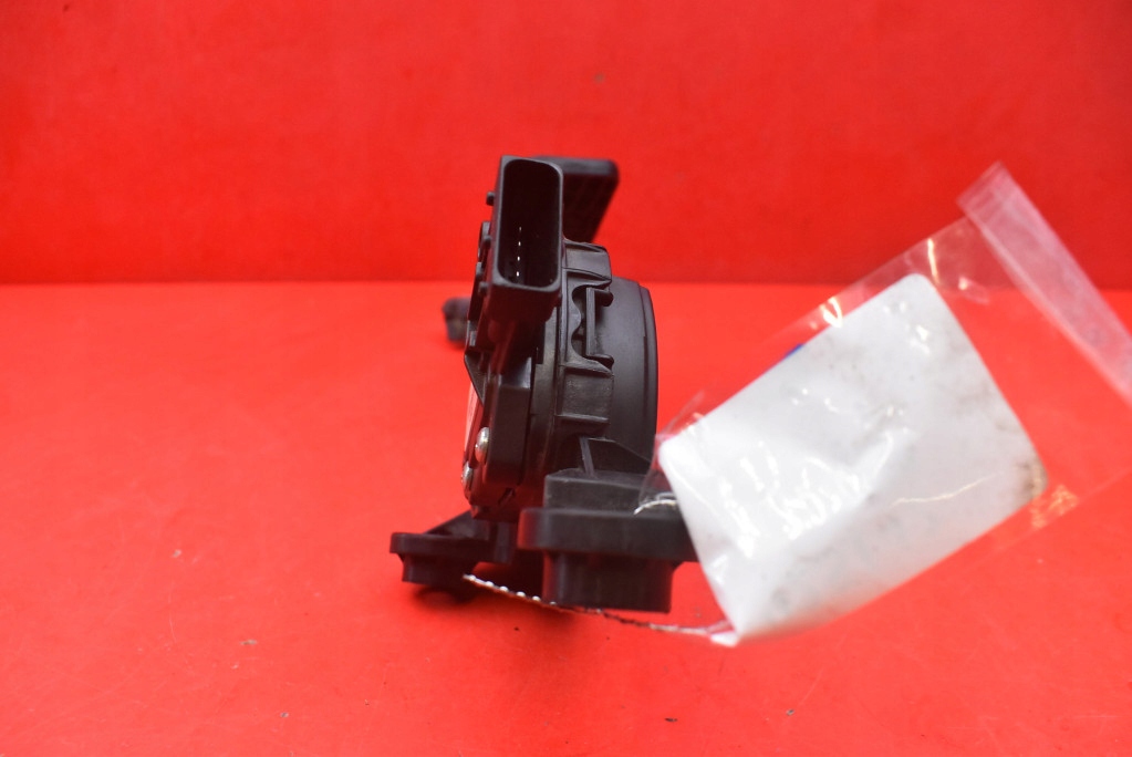 фото №5, Потенціометр педаль газу eu 32700-3xxxx hyundai i30 ii 1.4 16v 100 km 12-15