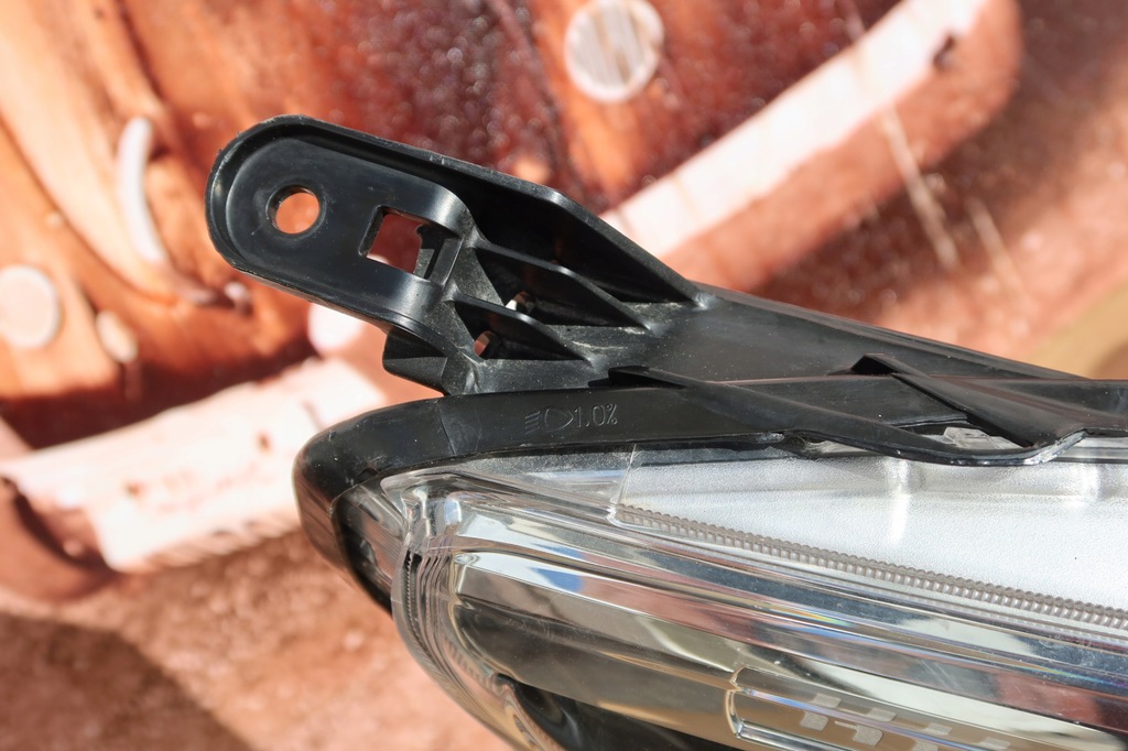 фото №14, Toyota hilux full led 16-21 права лампа лампи