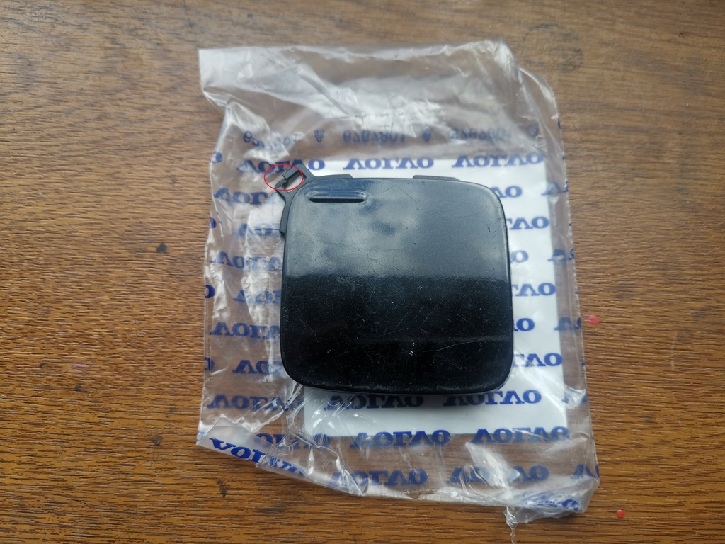 фото №1, Volvo v90 заглушка hak фаркоп бампер задняя