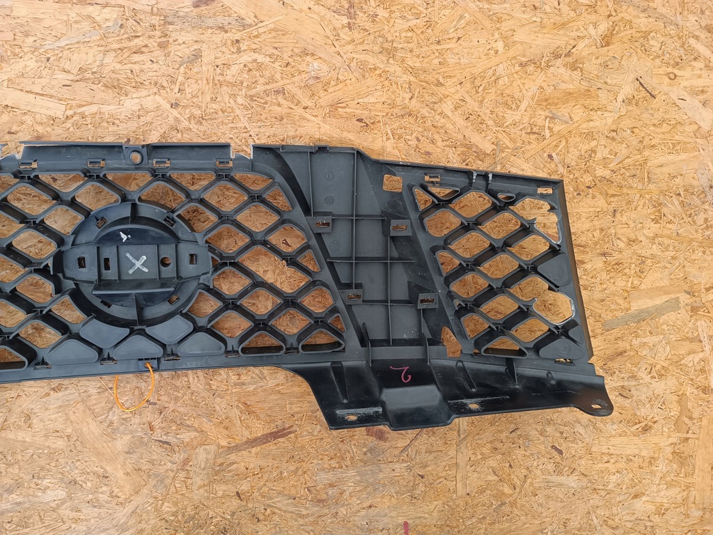 фото №9, Решётка решётка радиатора решётка радиатора бампера перед 2310eb400 nissan navara d40