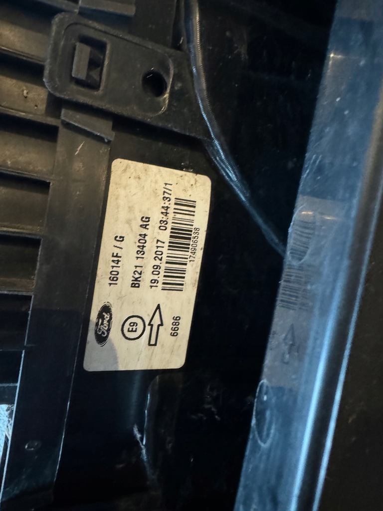 фото №12, Ford transit custom лампи задні комплект оригінальні