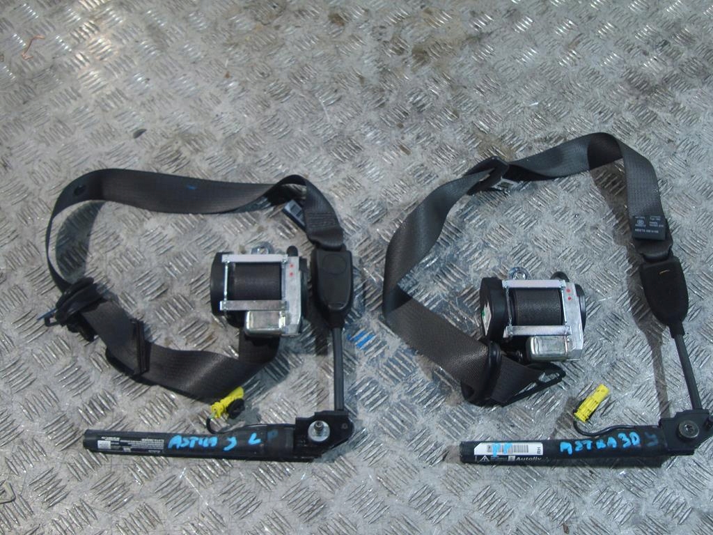 Купить Ремень безопасности с натяжитель правый перед astra j3d opc rok11-18 13394799