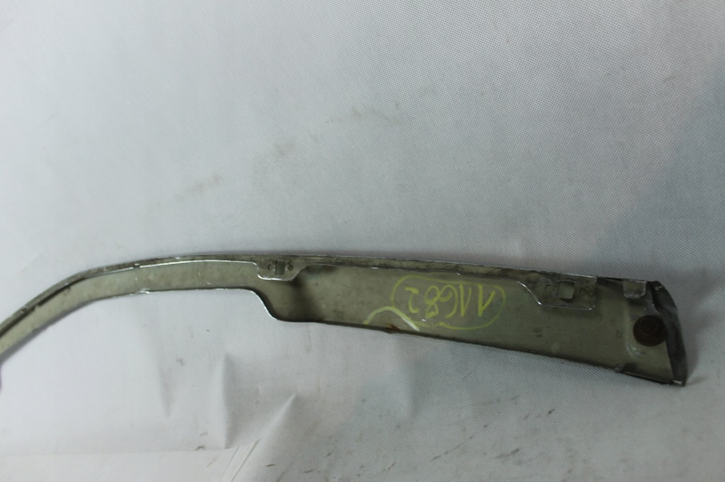 фото №9, Молдинг бампера передній перед хром mercedes w126 sklasa