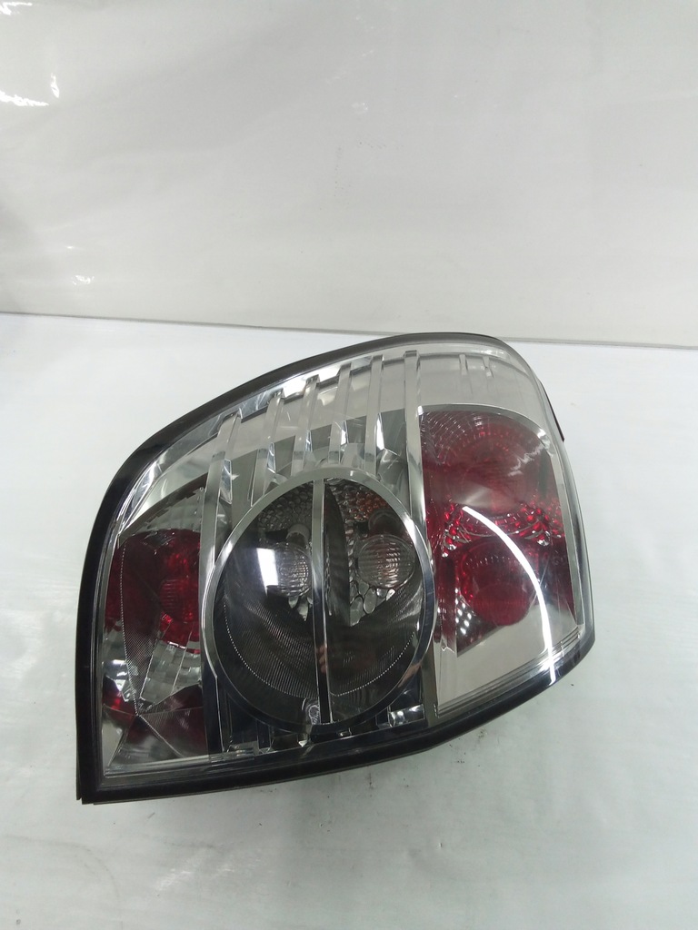 фото №1, G773 лампа левый задняя captiva lift uk