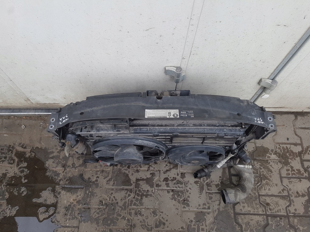 фото №4, Vw golf 6 vi 08r- 2.0 tdi pas передний радиатор
