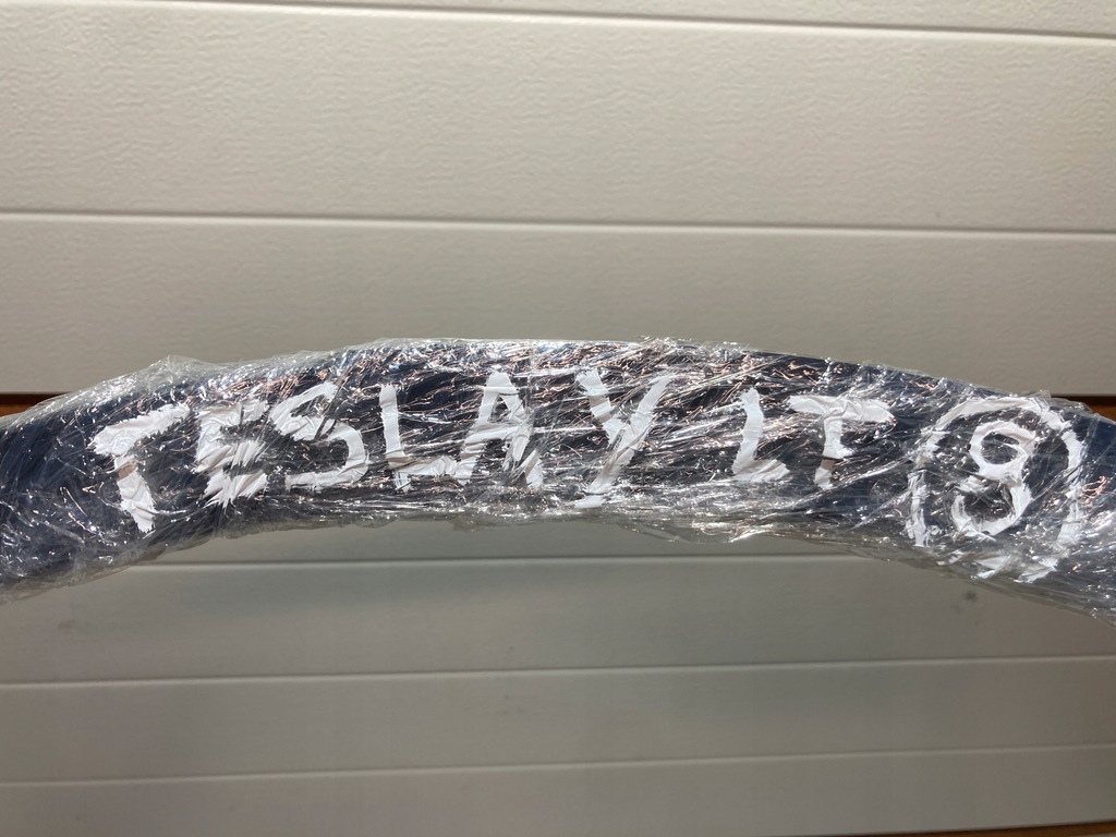 фото №13, Молдинг накладка крила lewego заднього tesla y