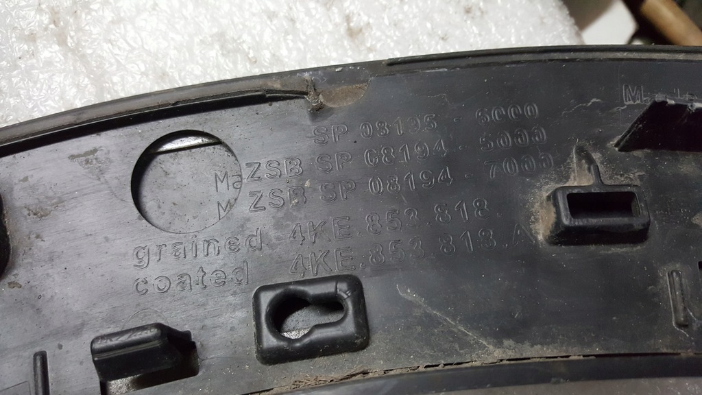 фото №9, Молдинг крила правий задня audi e-tron 4ke853818