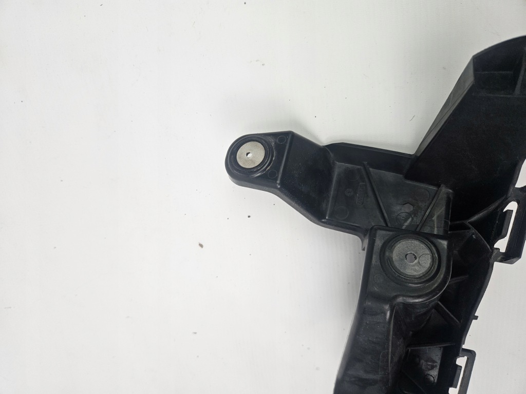 Opel insignia b 2017 - напрямна кронштейн бампера задній правий 366947856 Ціна