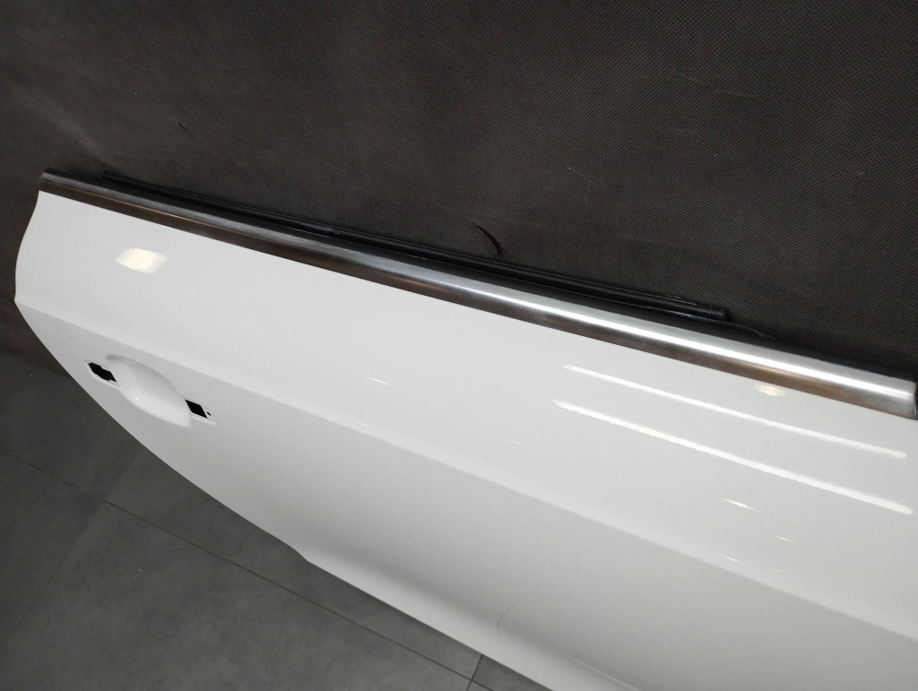 фото №2, Audi a5 8t двері праве задня ly9c