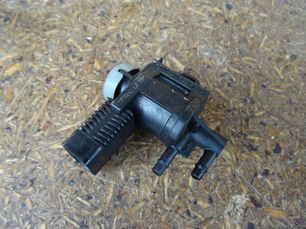 фото №10, Audi vw 2.0 tdi датчик электроклапан клапан вакуумa egr 1k0906283a