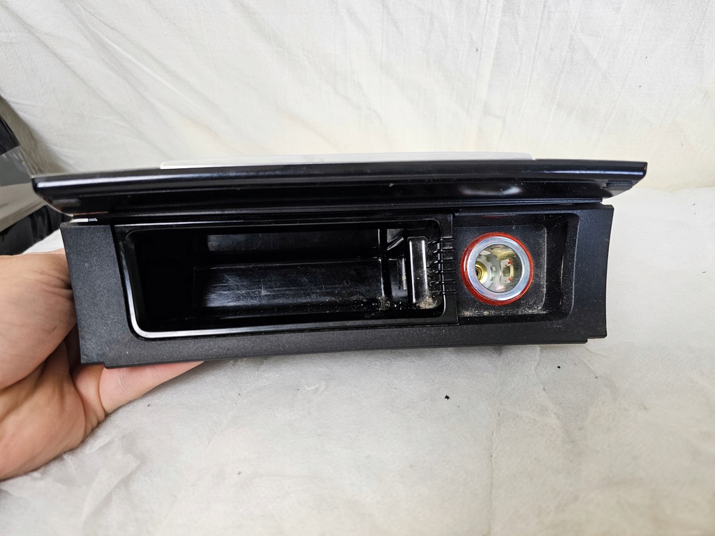 фото №6, Бардачок пепельница передняя dekor vw passat b6 b7 cc 3c0863284k