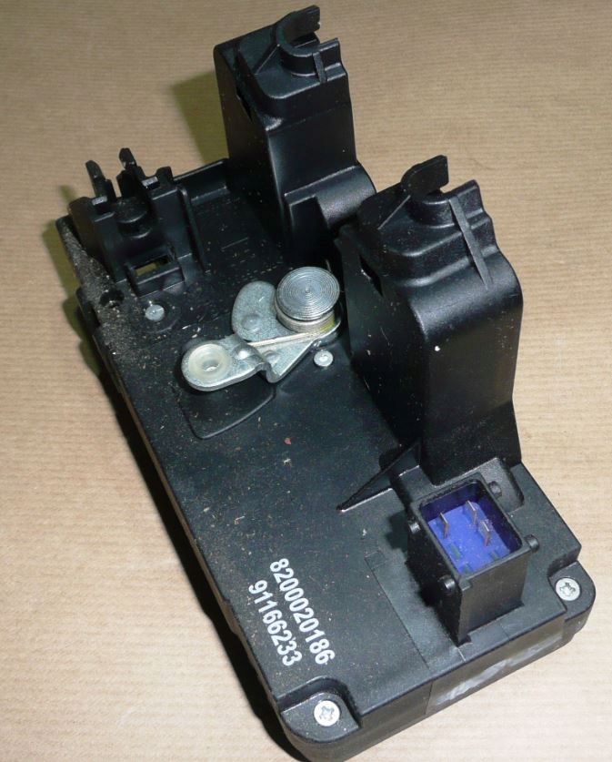 фото №6, Замок дверь przes. r trafic ii 3 pin ren 8200020186