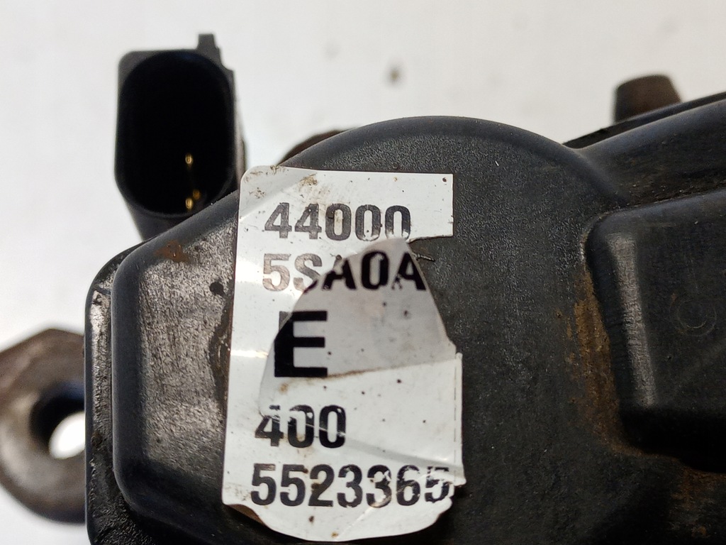 фото №5, Суппорт тормоза правый задняя nissan leaf ii 440005sa0a