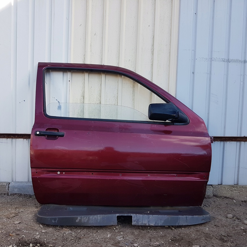 фото №1, Volkswagen golf 3 двері