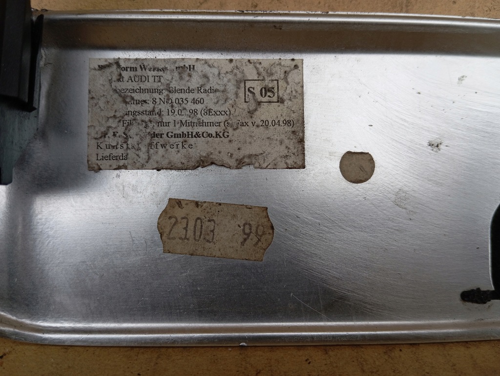 фото №3, Заглушка крышка радио 1 din audi tt 8n 8n0035460