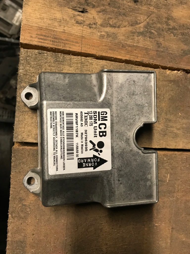 фото №1, Opel модуль подушек подушка безопасности 13288175 cb