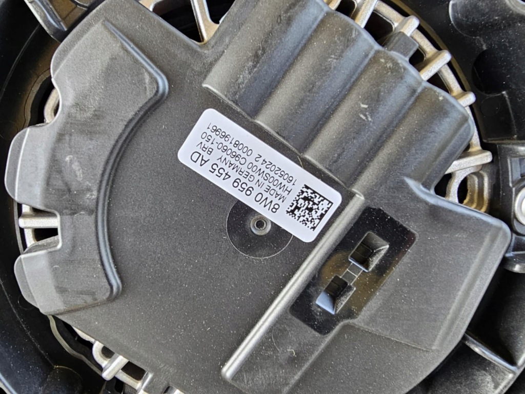 Радіатор вентилятори ремінь передній підсилювач балка audi s6 c8 4k 2020- Ціна