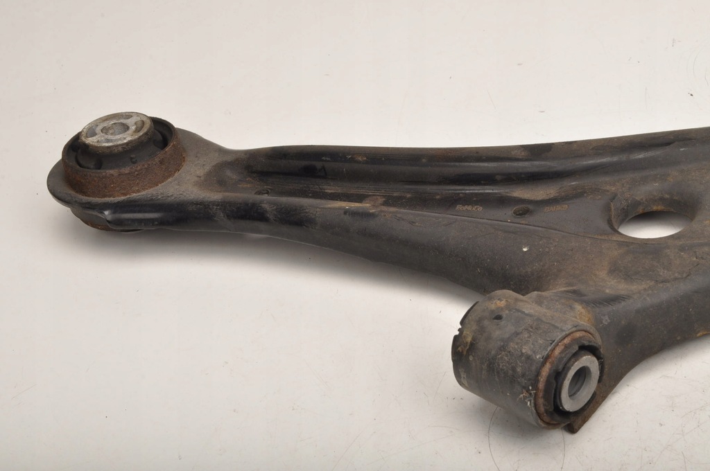 фото №5, Ford fiesta mk8 рычаг левый перед