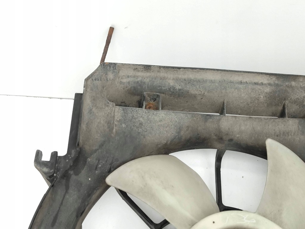 фото №6, Toyota avensis t250 2006 вентиляторы