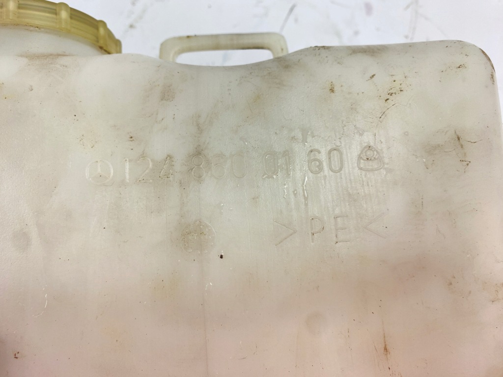 Бачок жидкость омывателя задний стекло mercedes w124 универсал 1248600160 с Разборки