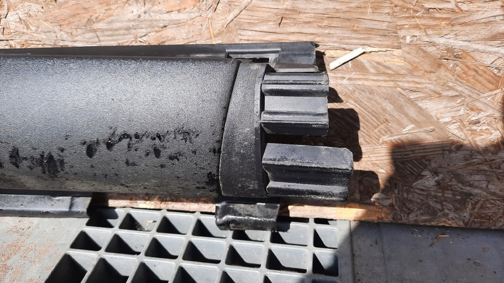 фото №7, Молдинг поріг права оригінальний номер 31213351 volvo c30 06-12r