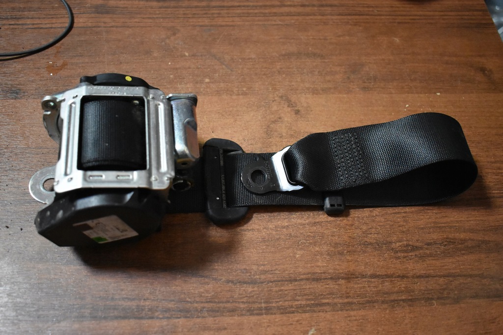 фото №1, Pas натяжитель задний правый porsche taycan 1