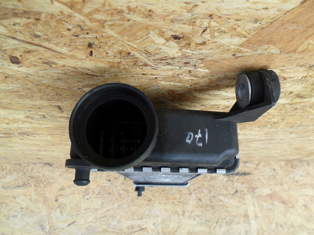 Mercedes a-klasse w168 1999- интеркулер Доставка