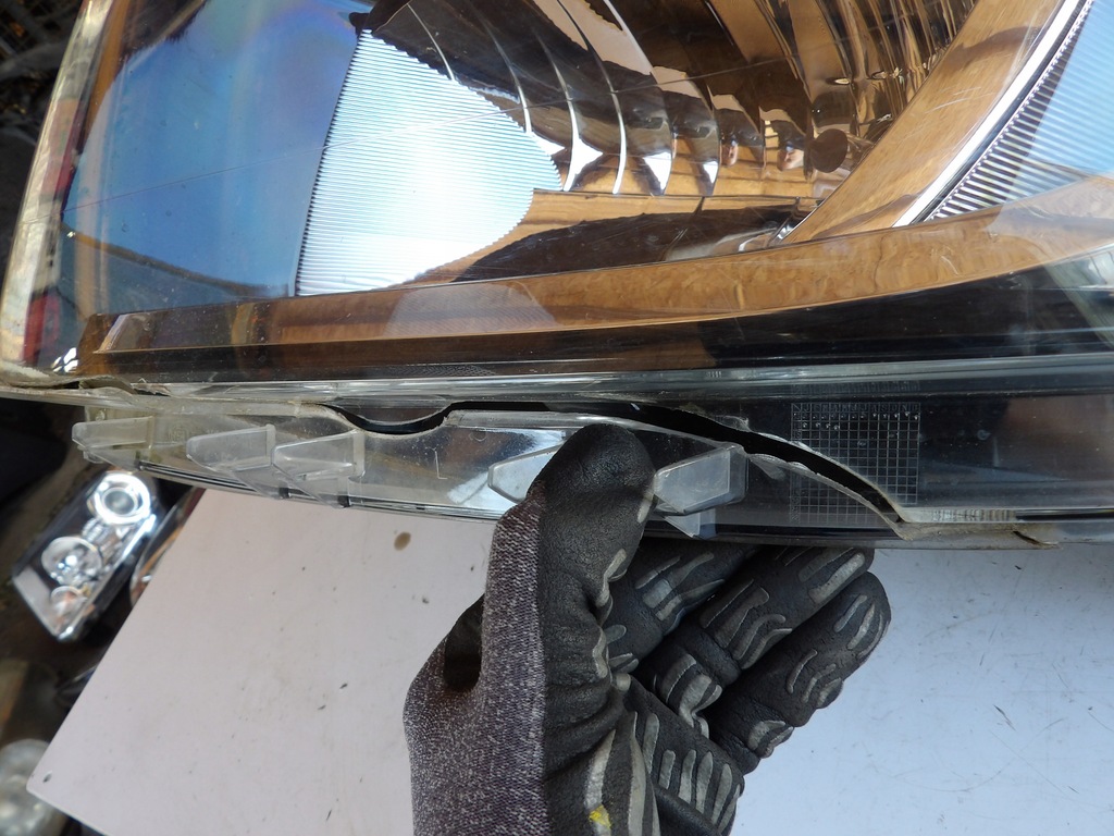 фото №2, Лампа ліва передня renault trafic iii 260607934r