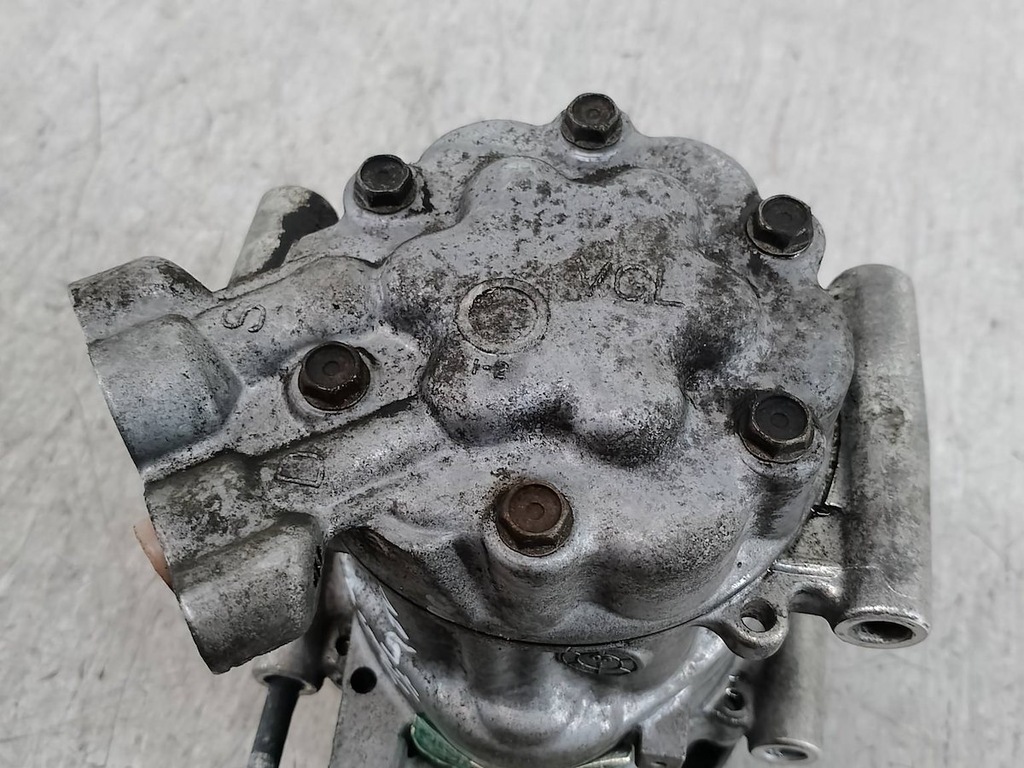 фото №6, Насос, компрессор кондиционера renault thalia 8200315744 1.4 8v