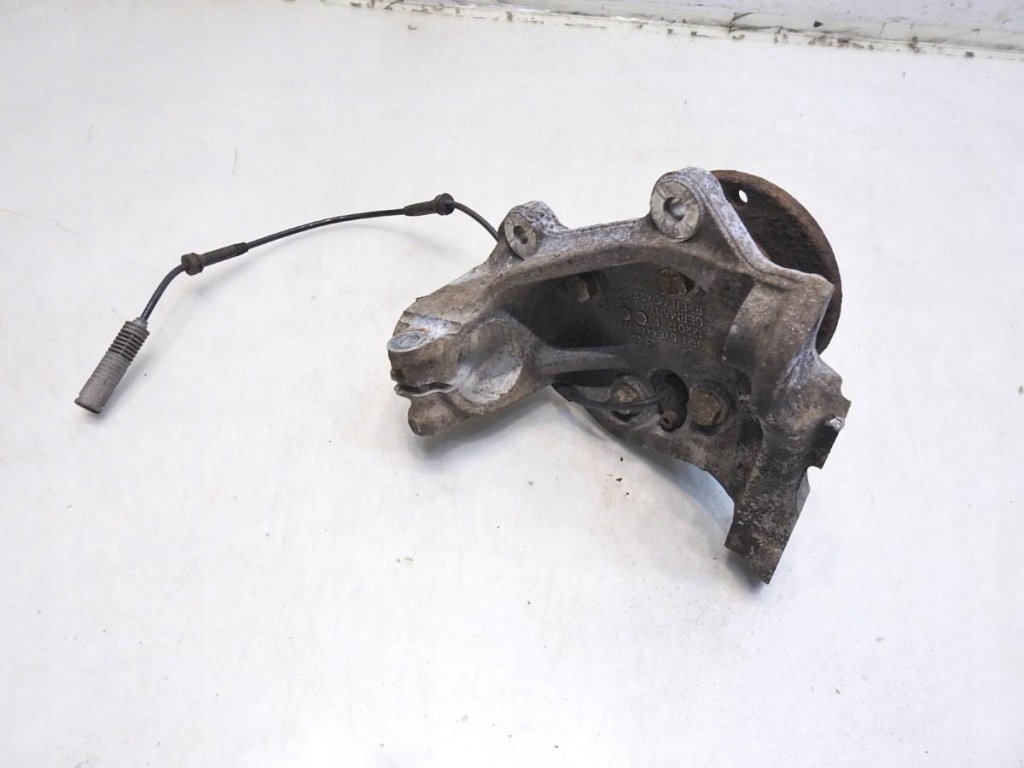 Ступиця поворотний кулак правий перед з abs bmw 3 e91 2.0 d Київ