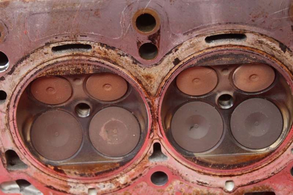 фото №7, Головка двигателя 05184510aj chrysler town & country 5 v 3.6 v6 287 km