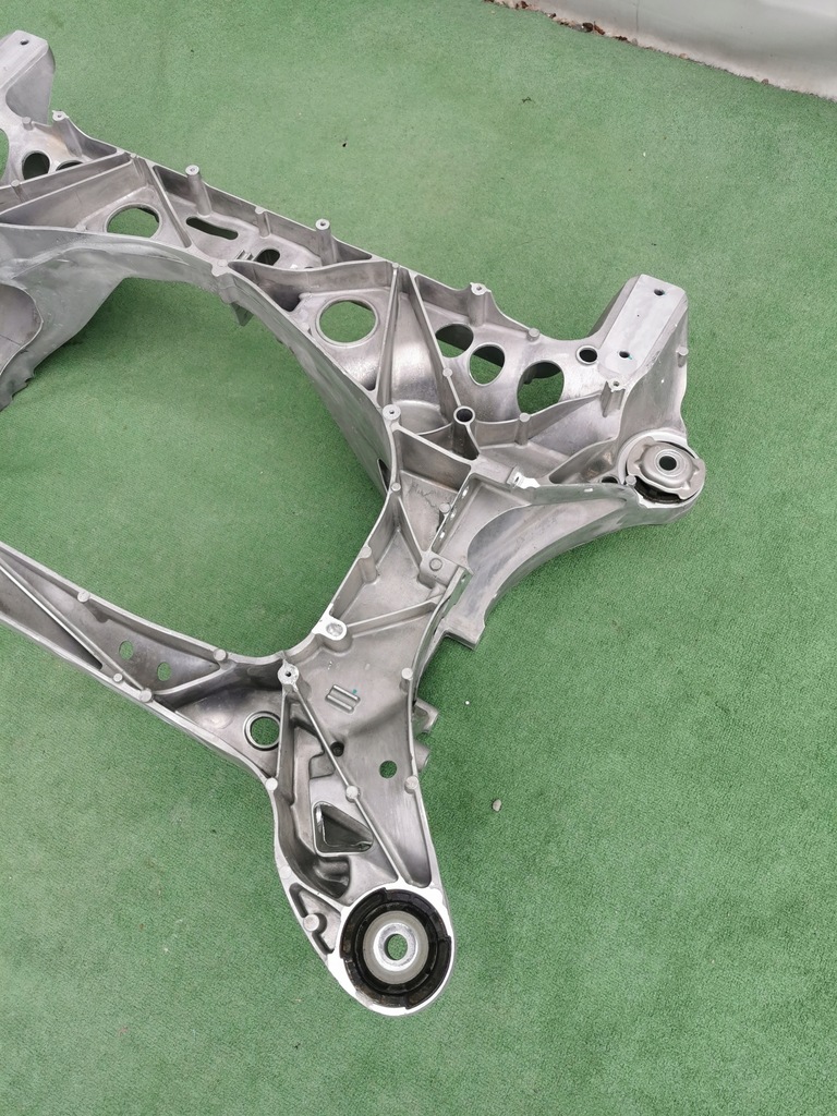 фото №9, Tesla s plaid подрамник подрамник подрамник задняя задний 1790106-00-a 1420562-98-h