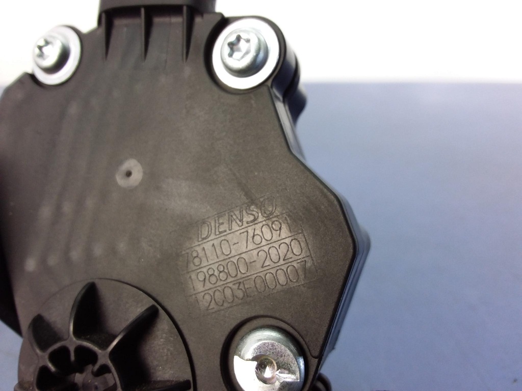 фото №4, Lexus ct200h педаль потенциометр газа 78110-76091