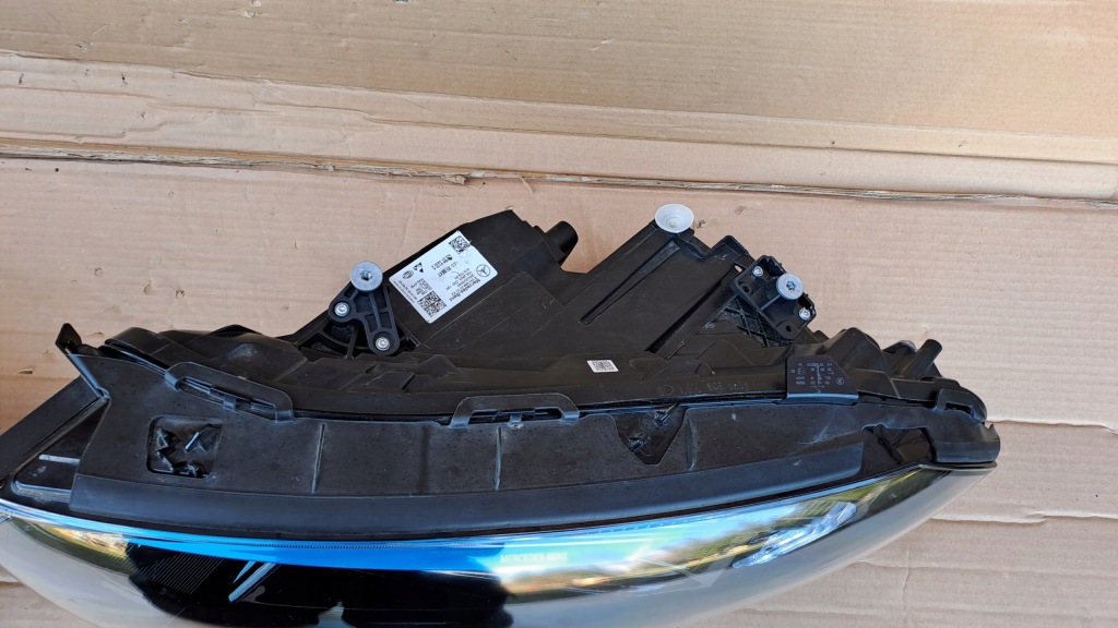 Mercedes eqa eqb w243 full led правый  левая фара a2439062701 a2439062801 с Разборки