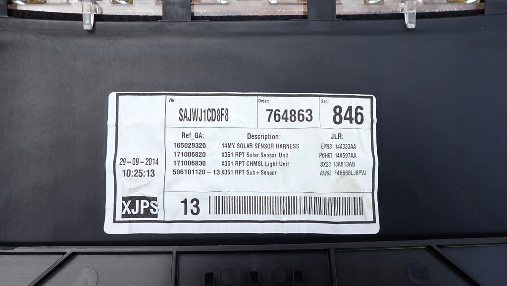 фото №8, Полка задняя jaguar xj351 третий свет стоп