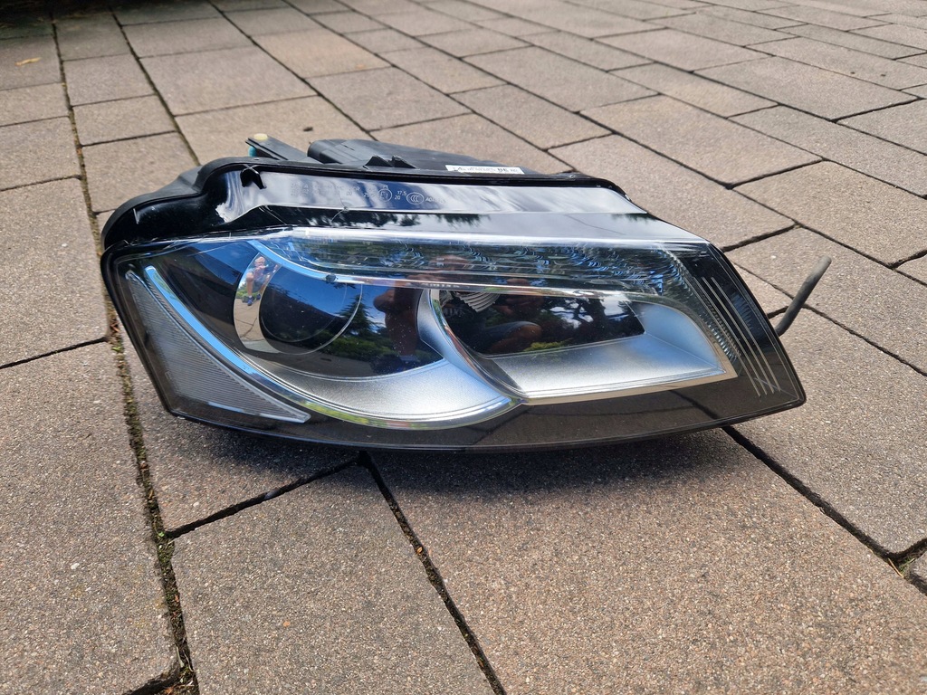 фото №1, A3 8p lift лампа комплектна права ксенон led 8p0941004be 08-2013