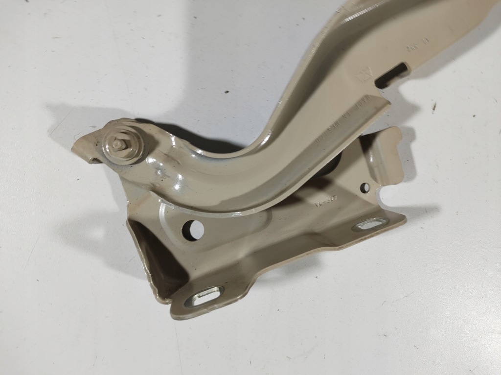 фото №7, Jeep compass 17r- петля капот левый