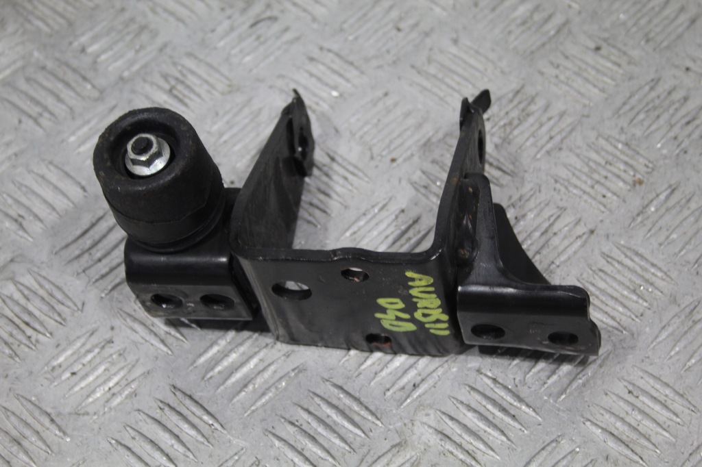 фото №1, Кронштейн кронштейн двигателя toyota auris ii 2