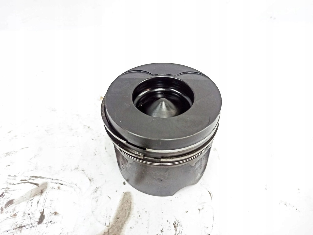 фото №5, Mercedes-benz cls c219 2005 поршни