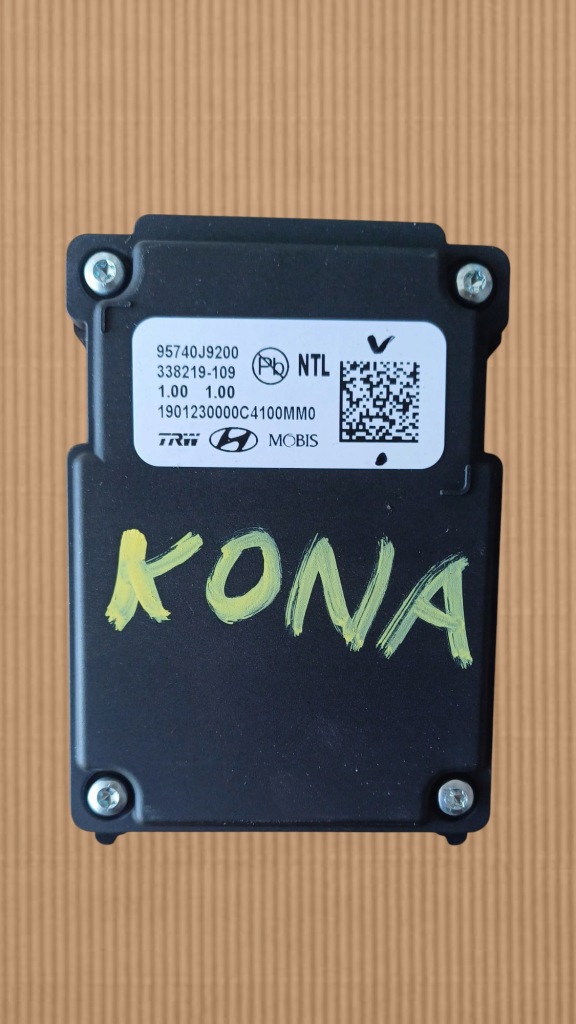 Купити Hyundai kona камера асистент поперечина руху радар скло передньої