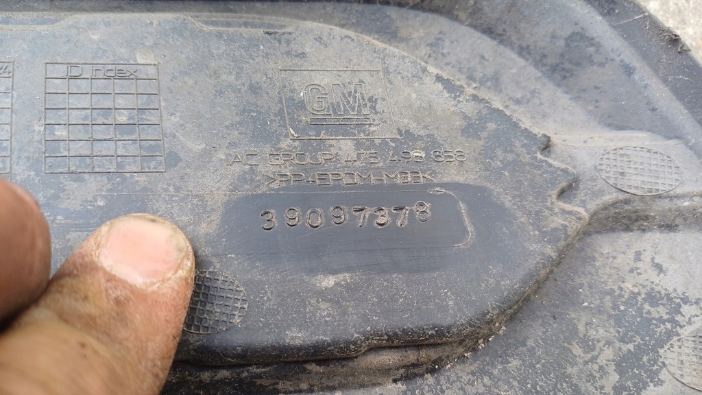 фото №6, Opel crossland молдинг решітка права бампера передній 39097378