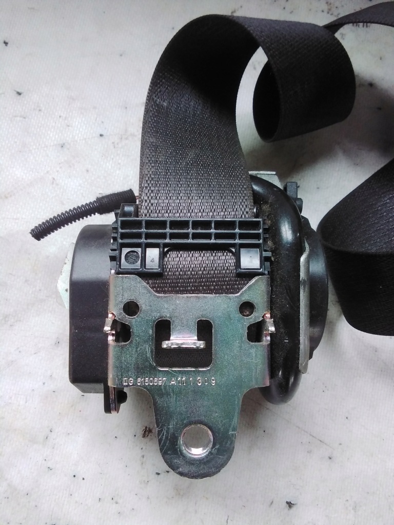 8292 astra j ремень безопасности правый  перед Доставка