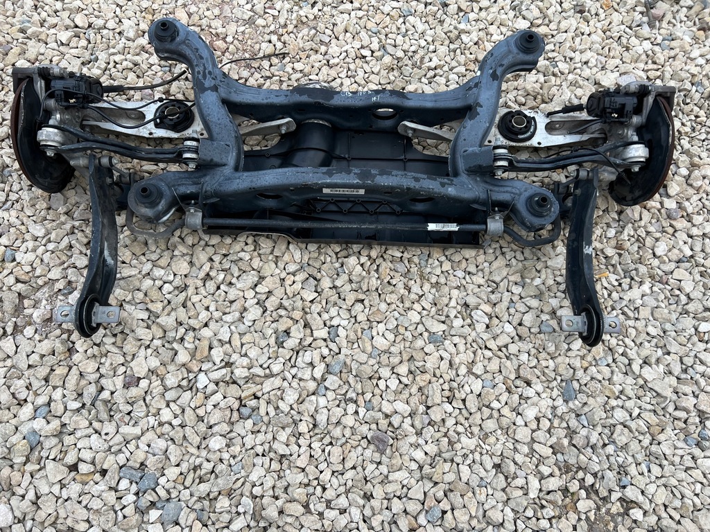 фото №1, Mercedes a-klasa w176 w245 підрамник підвіска задня