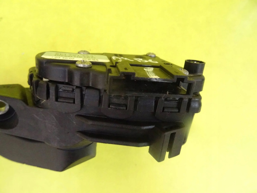 фото №5, Потенціометр газу audi a4 s4 b5 8ei721523 nr501