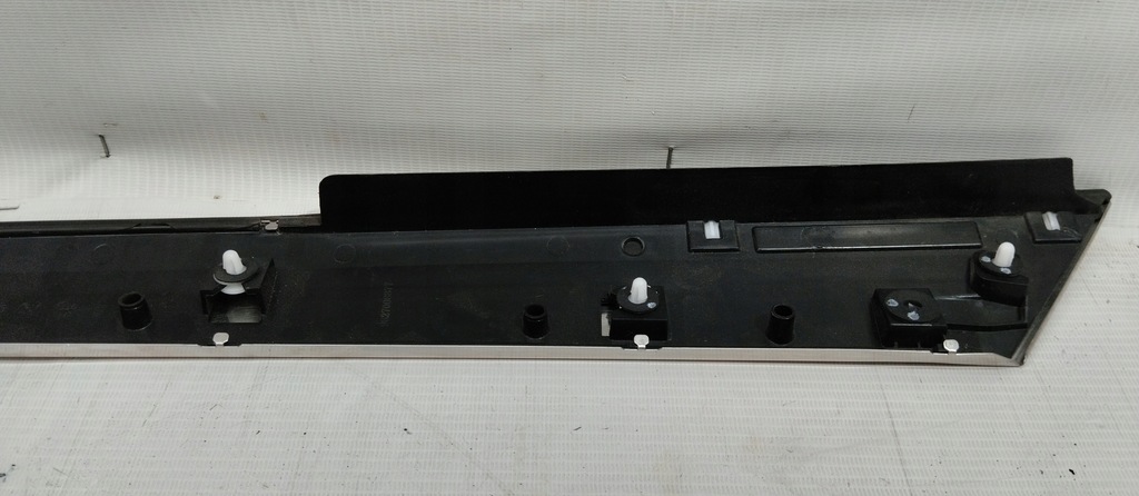 фото №8, Молдинг кузовна хром правий задня peugeot 5008 ii