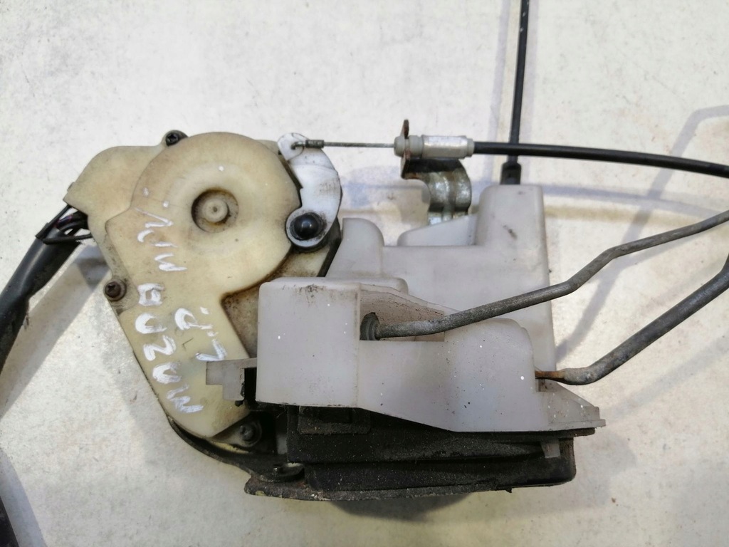 фото №1, Замок дверь левый перед mazda mpv ii