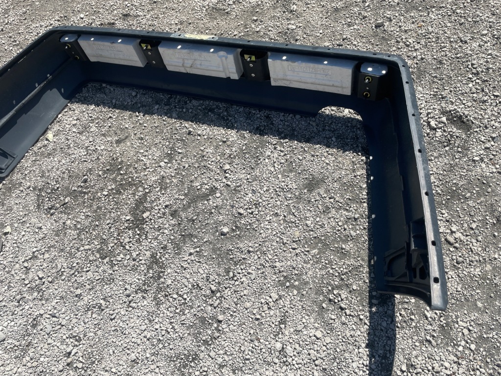 Mercedes w124 бампер задний задний новый hf-bz11012-01 Недорого