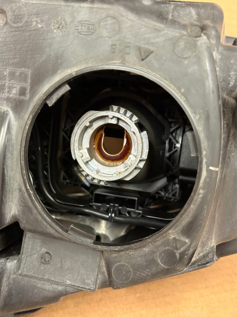 Opel insignia a фара правий ліва ксенон led 13226793 13226792 європа Оригінал