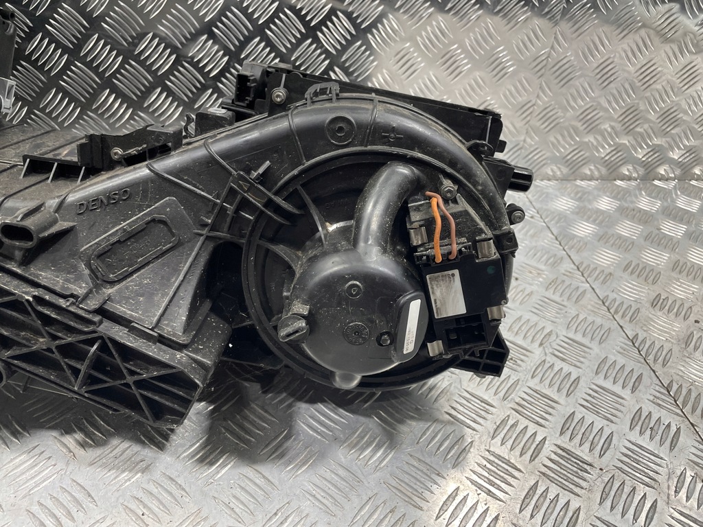 фото №6, Обігрівач повітродувка кондиціонер vw golf v 04-08